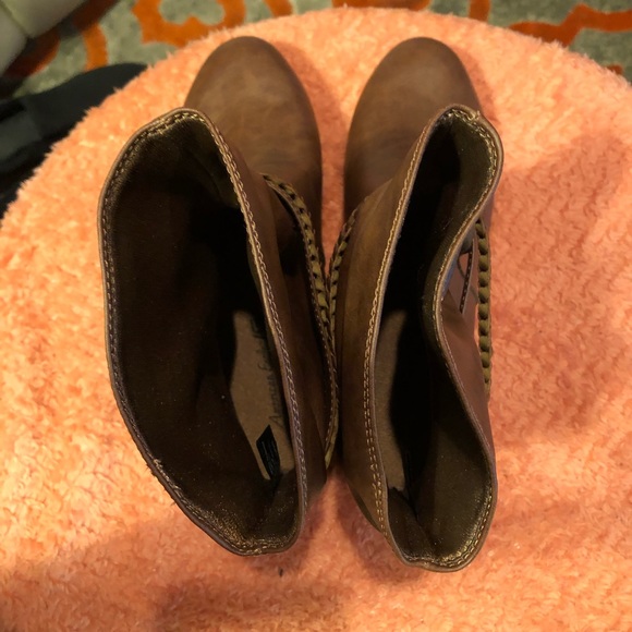 SOLD! American Eagle Women’s RACHEL SLOUCH BOOTS - Picture 6 of 8